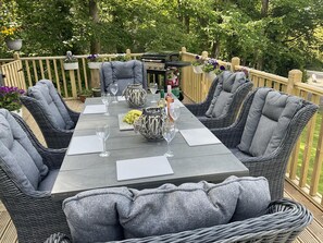 Balcony - Stunning 2-bed Chalet in Caernarfon, Snowdonia (Caernarfon)