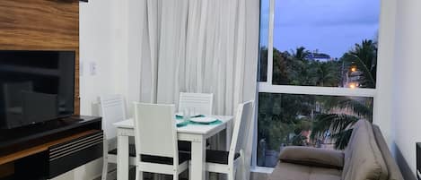 Basic Double or Twin Room | Living room | TV