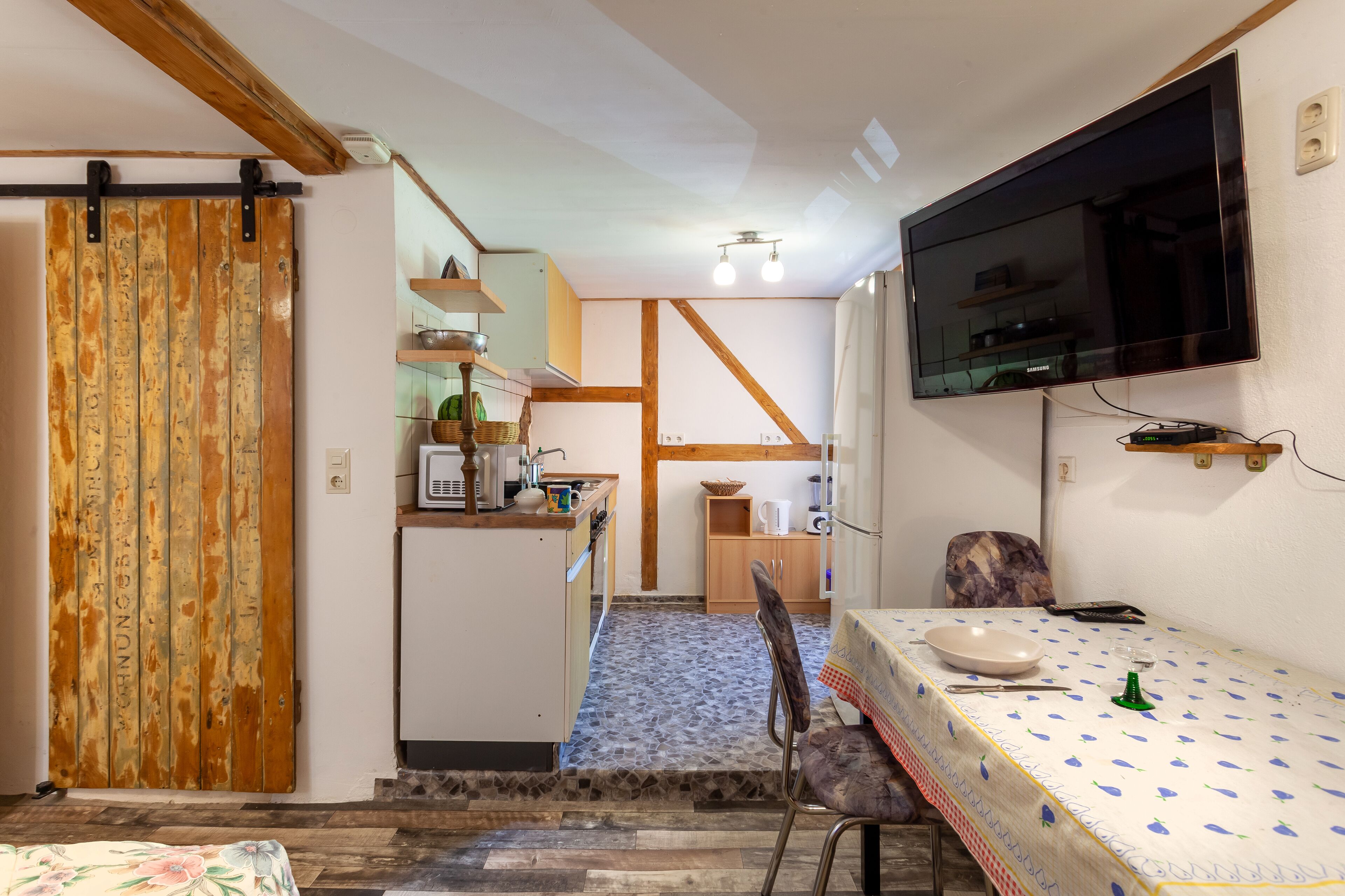 Fewo-unter Montagewohnung/fitter's apartment own bathroom (shower) Hildesheim/Hanover