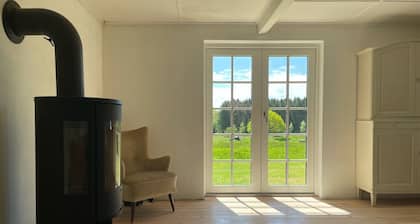 Nature's pearl: Quiet country house surrounded by fantastic nature