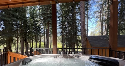 5 bed 5 bath cabin 5 min to the Slopes or Mountain Biking