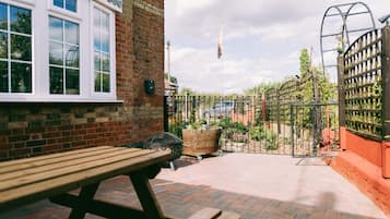Apartment | Terrace/patio