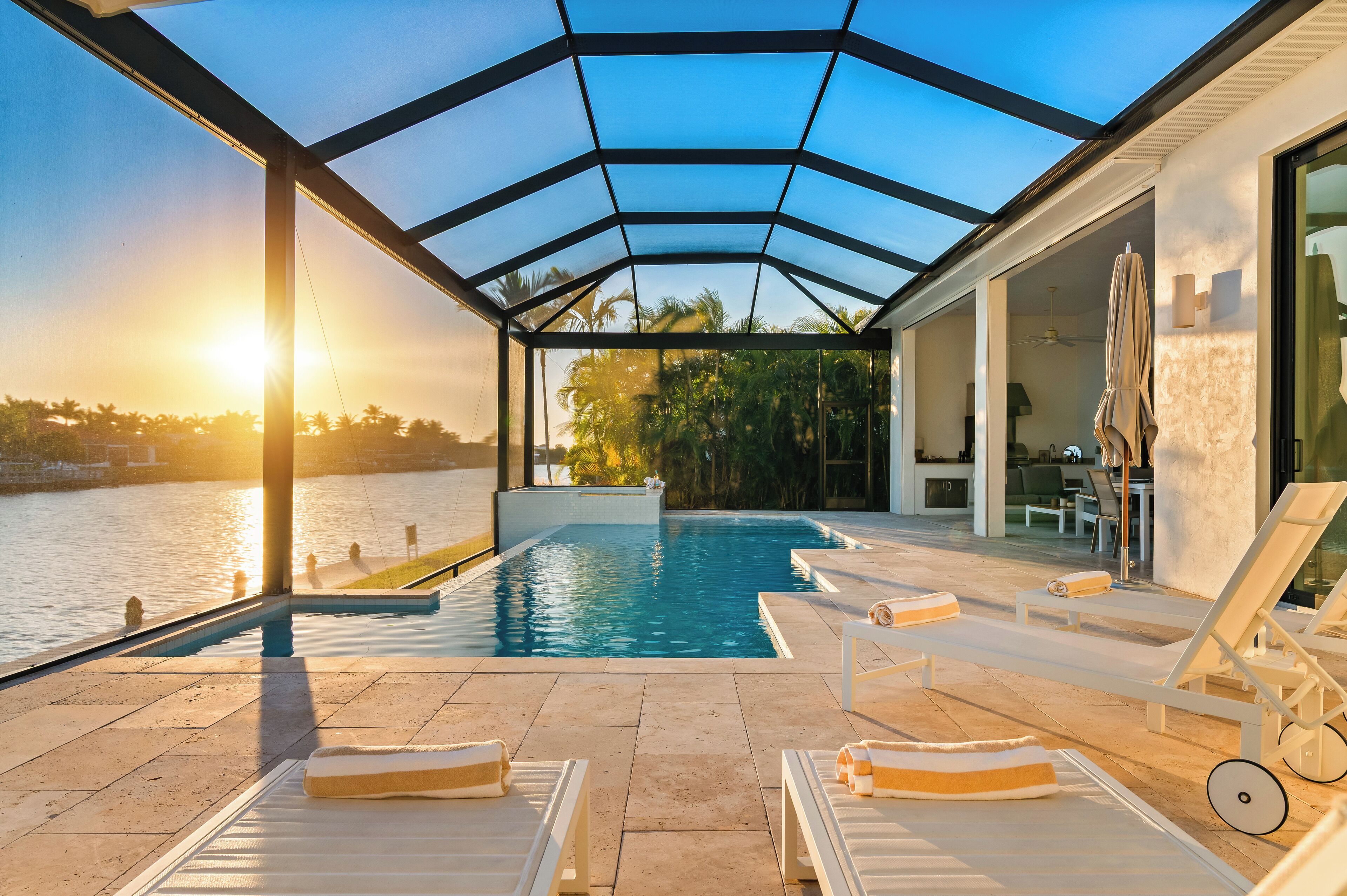 Piscine extérieure, piscine chauffée