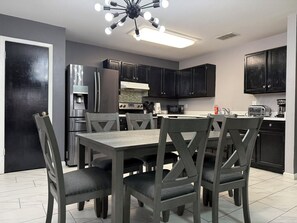 Dining - Spacious 4BR Longwood Home Near Bulverde, 1604 & 281 with 2 Baths (San Antonio)