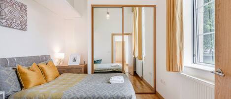 3 Schlafzimmer, Bügeleisen/Bügelbrett, WLAN, Bettwäsche