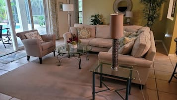 Smart TV, DVD player