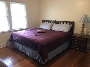 3 bedrooms, free WiFi, bed sheets