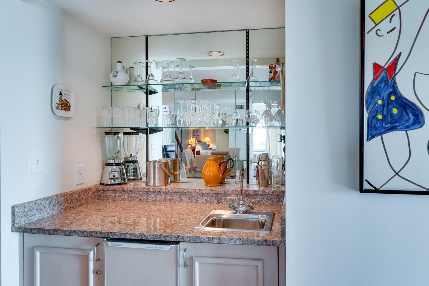 Breathtaking Sunset Views! Ocean View & Steps to the Beach! Sleeps 6