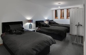 2 bedrooms - 🤩Super spacious church conversion close to Tower (Blackpool)