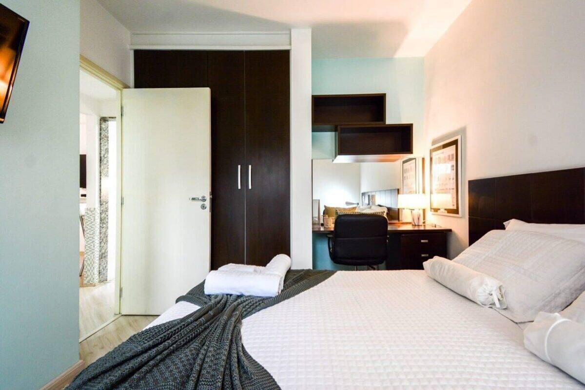 Apartamento design | 1 quarto, Wi-Fi de cortesia, roupa de cama