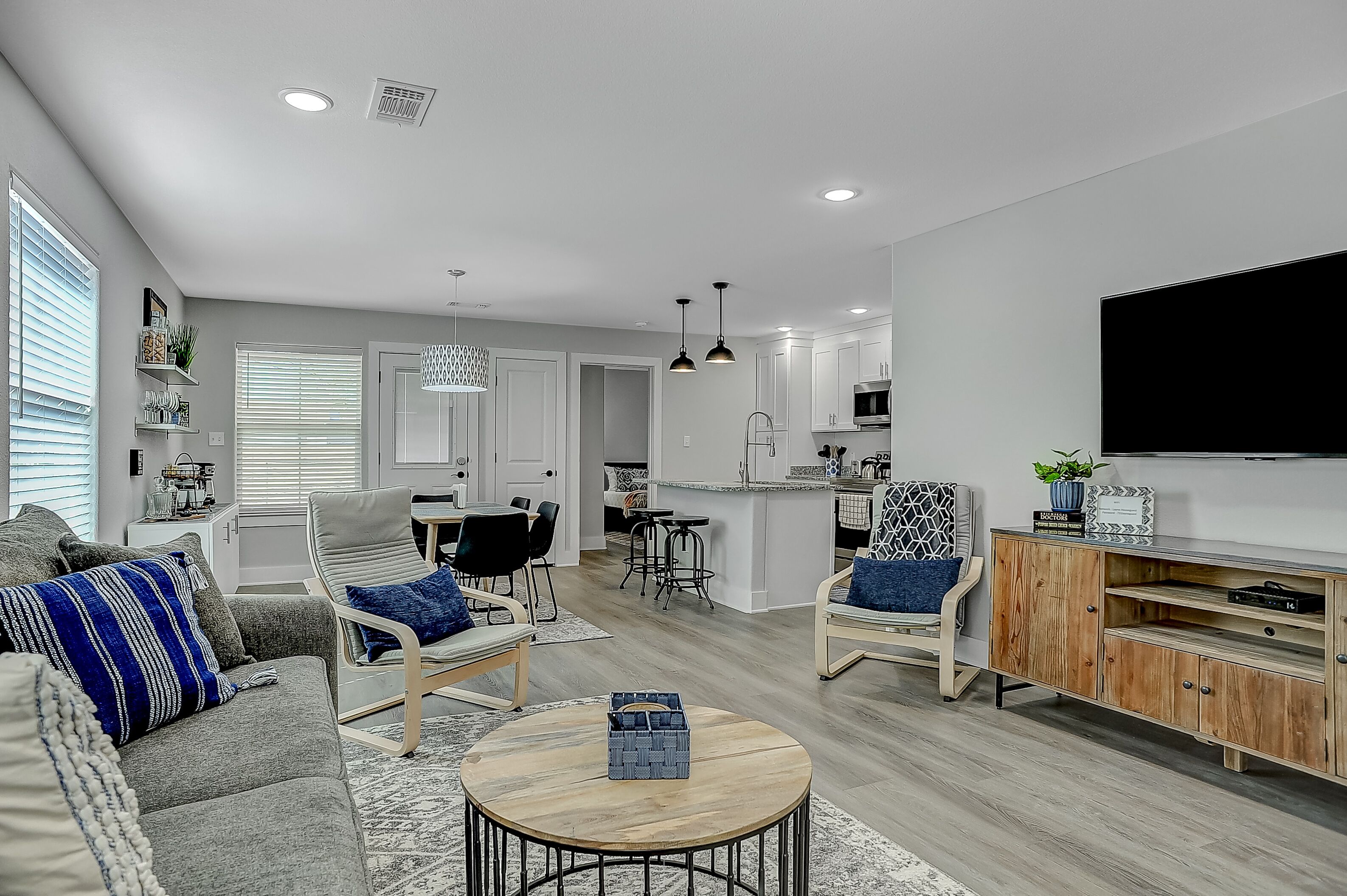 Newly Built Home - 3BD/2BA Minutes From Texoma!