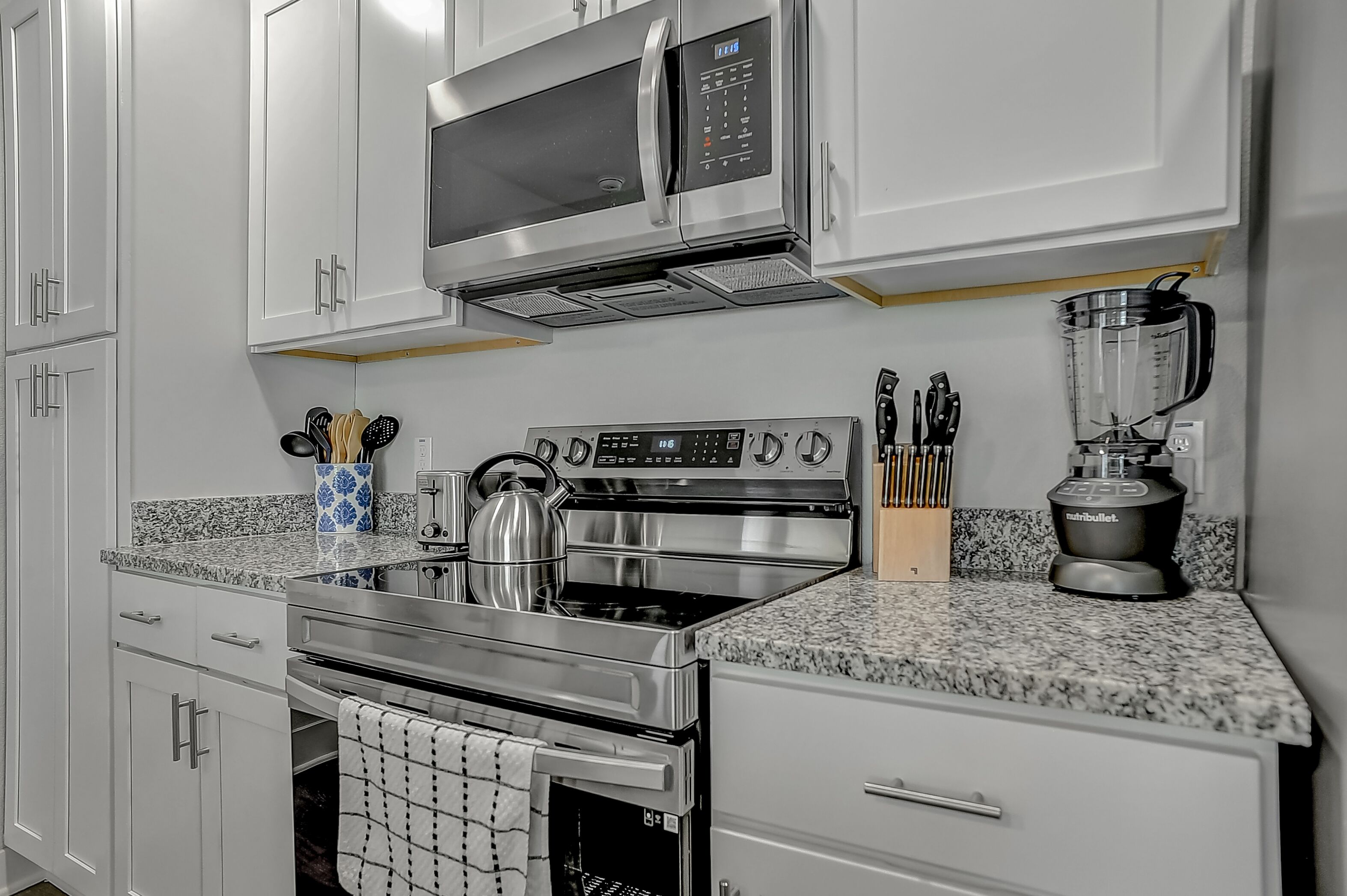 Newly Built Home - 3BD/2BA Minutes From Texoma!