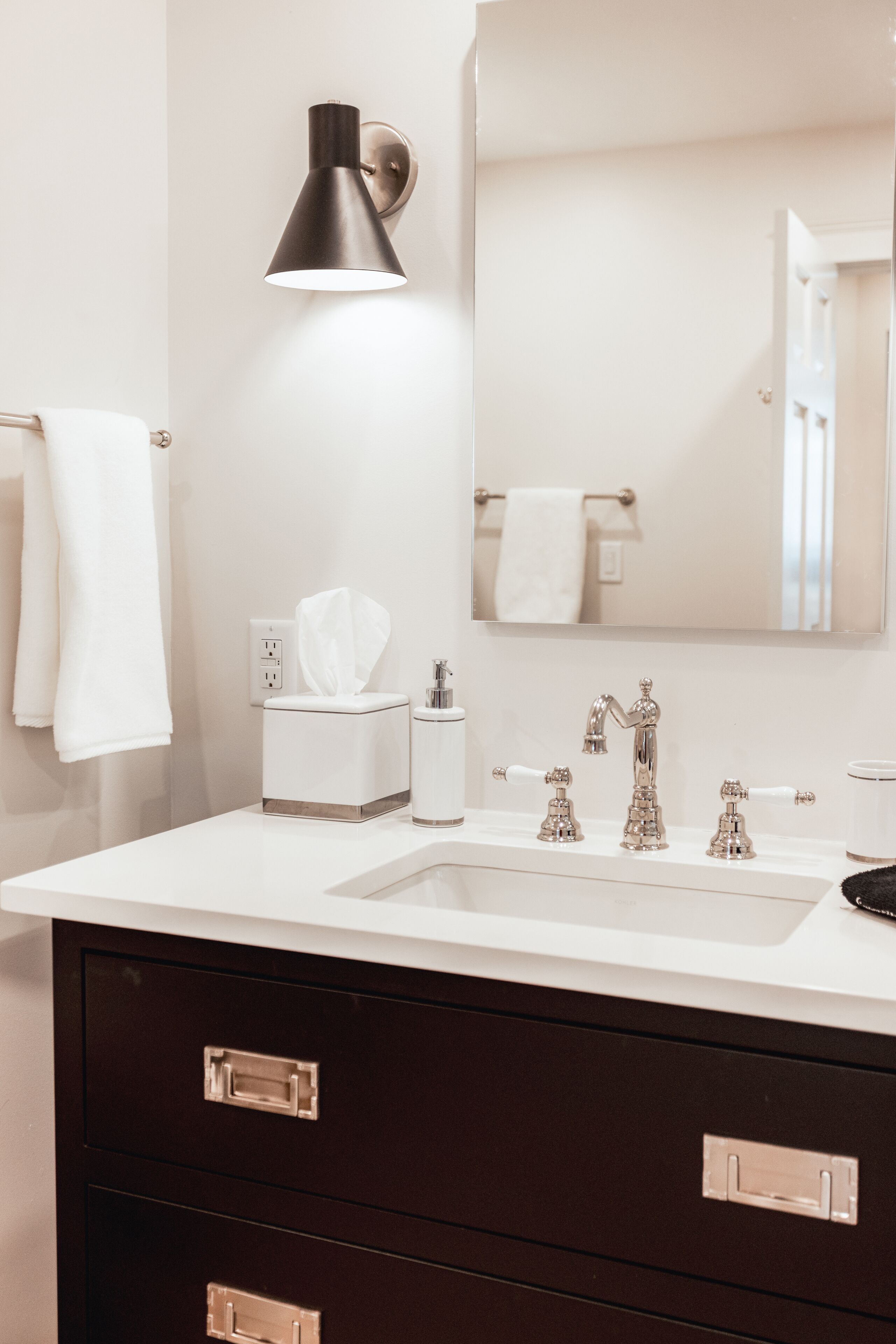 Quintessential Harbor Country with Private Beach Access