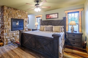 House, Multiple Beds, Hot Tub | Individually decorated, individually furnished, desk, laptop workspace - Heaps O'fun (Gatlinburg)