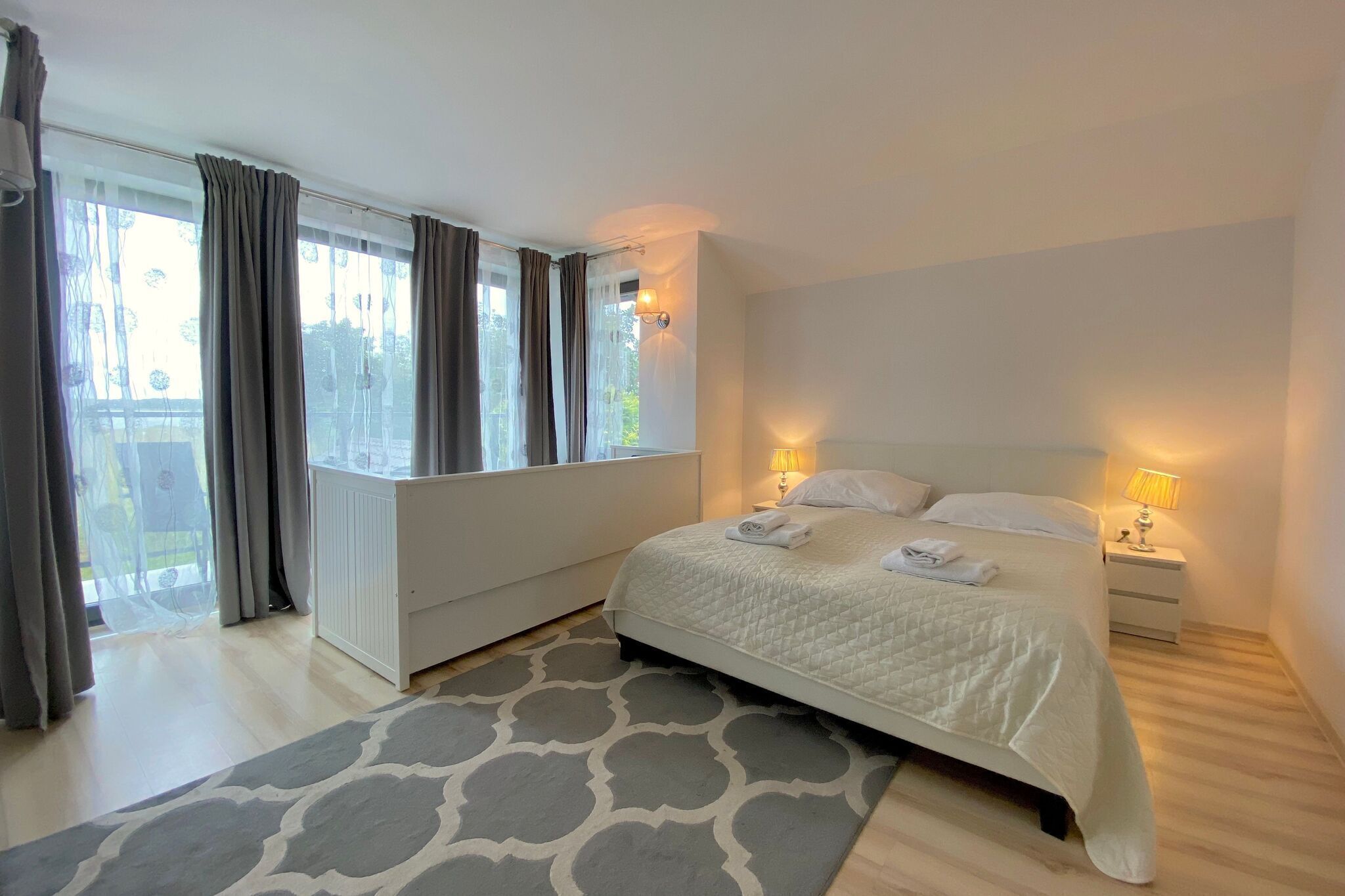 7 habitaciones, cuna de viaje y wifi gratis 