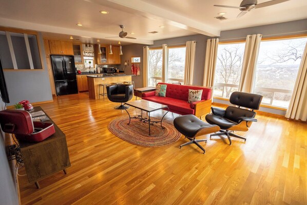 The Loft at Stardust Retreat | Premium bedding, Tempur-Pedic beds, individually decorated