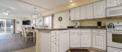 Microwave, coffee/tea maker, paper towels