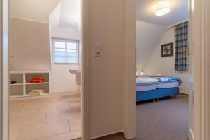 3 bedrooms, free WiFi