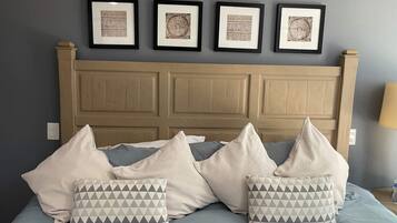 2 makuuhuonetta, silitysrauta/-lauta, Wi-Fi