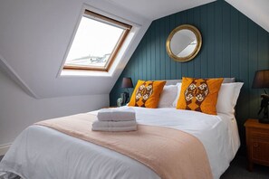 1 bedroom, desk, iron/ironing board, travel cot