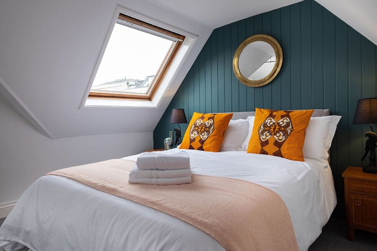 5 chambres, bureau, fer et planche à repasser, Wi-Fi gratuit