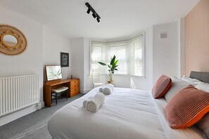 5 soveværelser, skrivebord, strygejern/strygebræt, gratis Wi-Fi