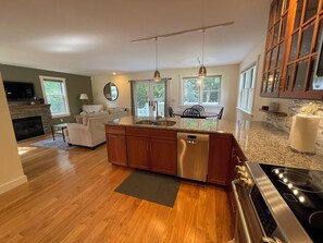 Interior - Charming Camden Home in a quiet and convenient location (Camden)