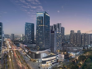 Exterior - DoubleTree by Hilton Chengdu Riverside - Close to Panda Base and Chengdu East Railway (Chengdu)