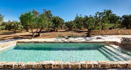 Trullo Corni di Fiasco by BarbarHouse