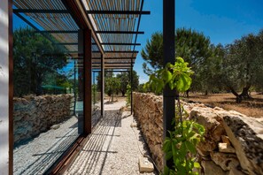 Property grounds - Trullo Corni di Fiasco by BarbarHouse (Campomarino)