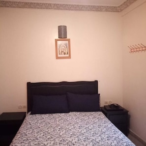 6 bedrooms, WiFi