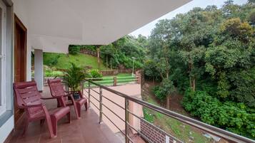 Standard Double Room | Balcony view