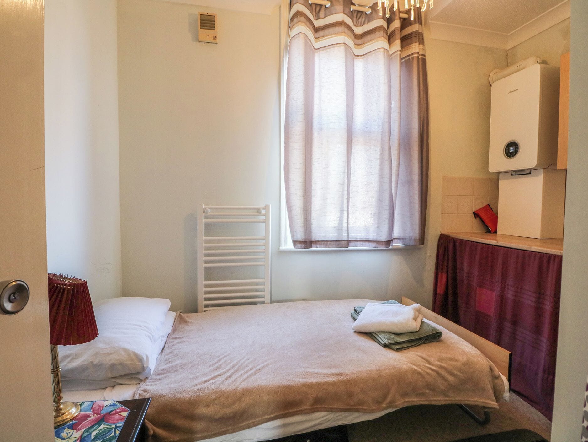 Cottage | 2 kamar tidur, Wi-Fi gratis, dan didekorasi berbeda-beda