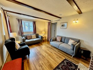 Cottage | Living area - Cajun Cottage (Wareham)