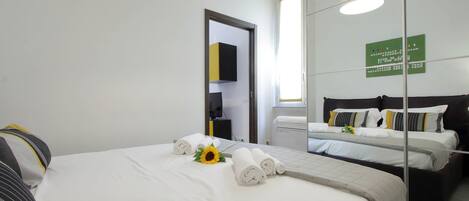 1 bedroom, iron/ironing board, free WiFi, bed sheets