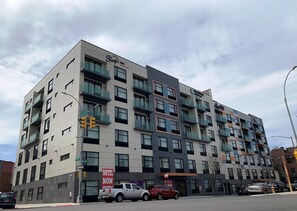 Exterior - Sleep Inn Bronx - Belmont (Bronx)