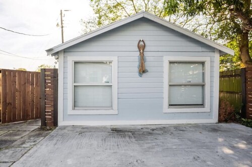 King Bed ✰ Antique Row✰City Place✰ Beach ✰ Keyless