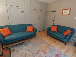 Cottage | Living room - But `n' Ben (Whitby)