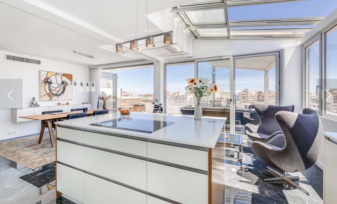 LUXURY Penthouse in the center of Fuengirola