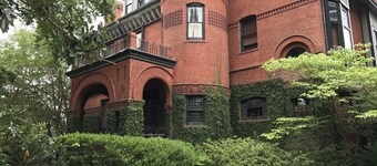 George Baldwin House Garden Apartment