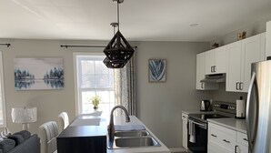 Private kitchen - Sweet Little Suite (Campbellford)