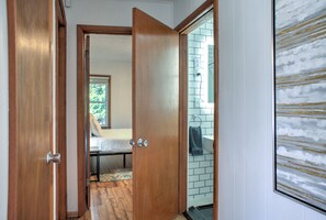 3 chambres, bureau, fer et planche à repasser, Wi-Fi gratuit