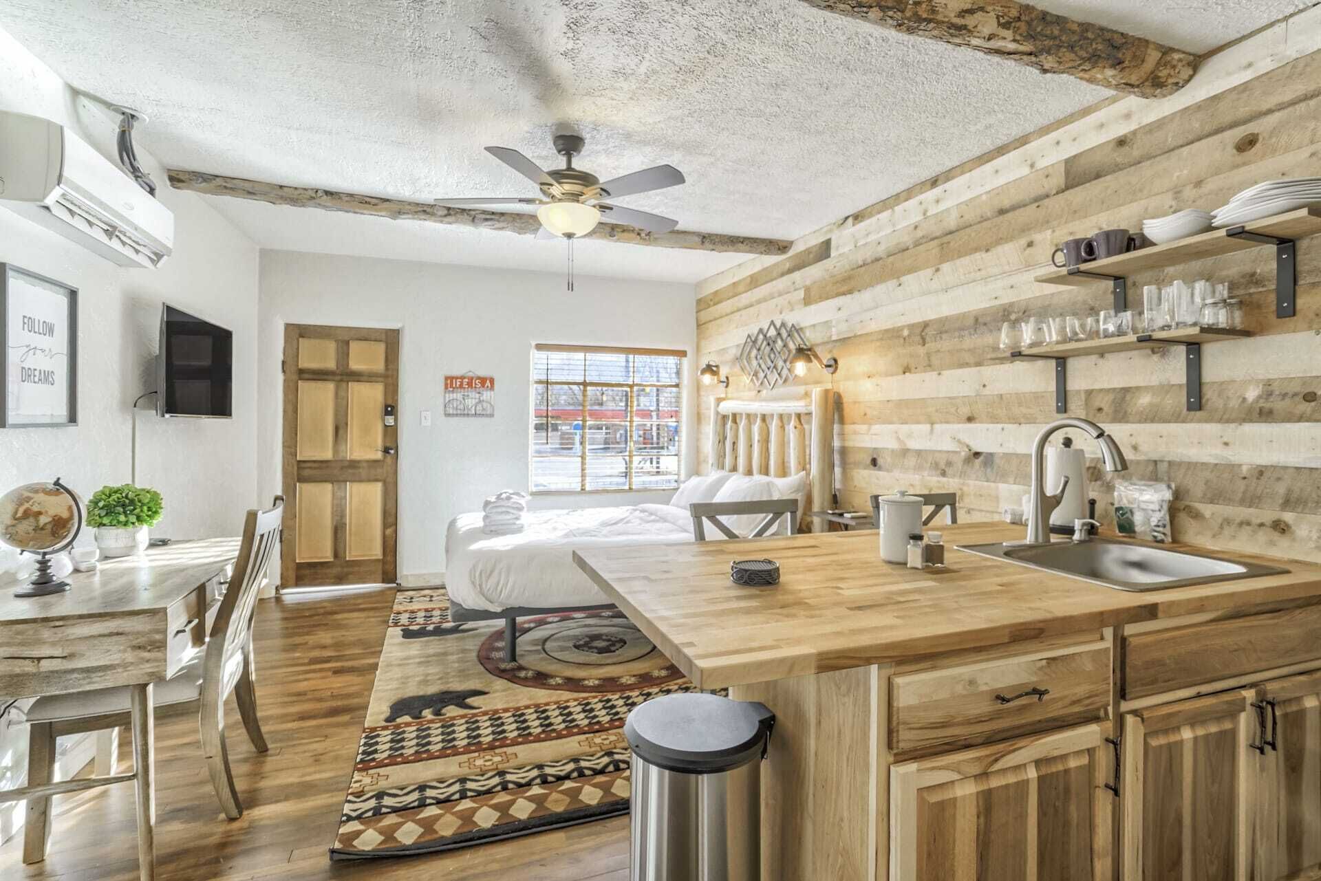 Apartment (1 Bedroom) | Interior