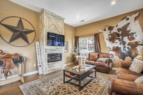 3BD Barndominium🐎 Ranch Experiencefoosball Snow Shoeswinter Trails