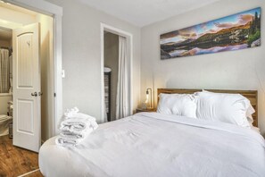 1 chambre, espace de travail pour ordinateur portable