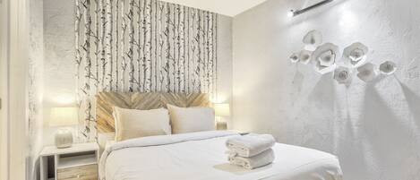 2 bedrooms, bed sheets