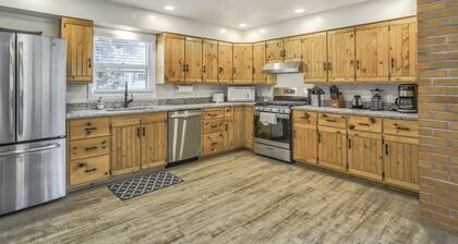 4BD Palmer Lake Mountain Getaway & Local Attractions