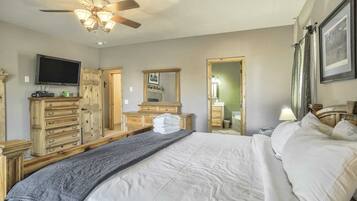 House (4 Bedrooms) | 4 bedrooms, laptop workspace, iron/ironing board, bed sheets