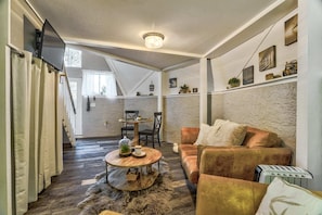 Téléviseur, foyer