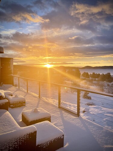 ⭐️ Modern 4BR W/ View - Crater Lake National Park - Running Y Resort ⛳️ House